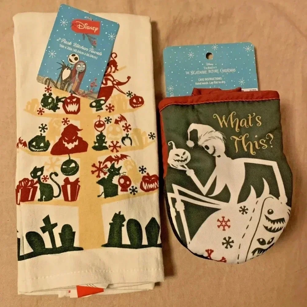 NEW Disney Home The Nightmare Before Christmas 4pc Kitchen Linen Set